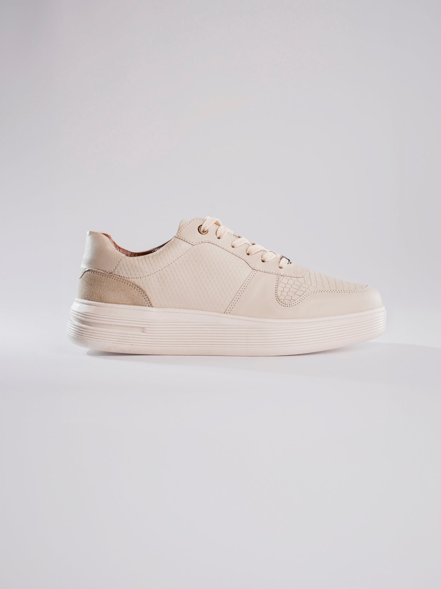 SNEAKERS MAIN - MARFIL