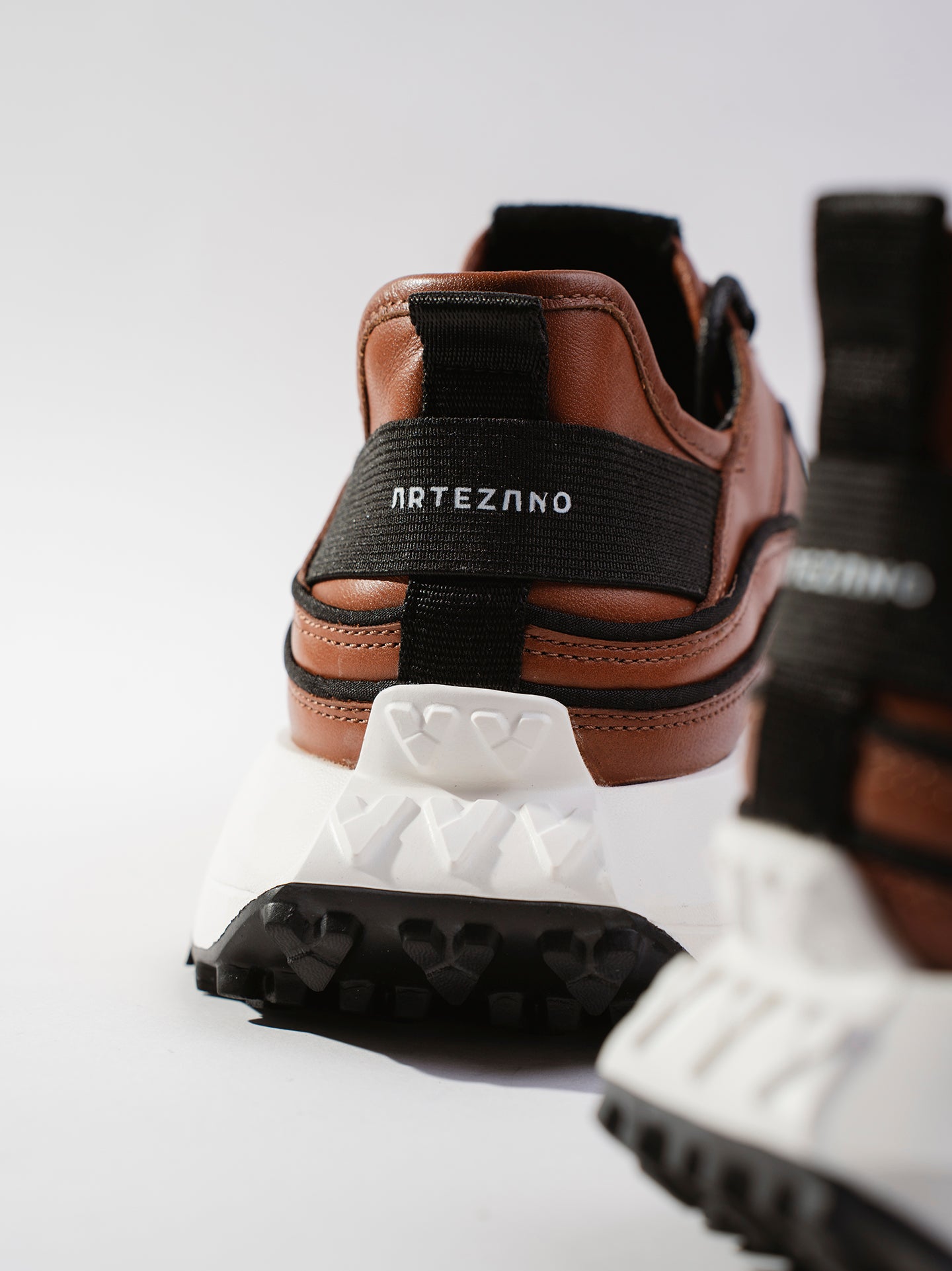 SNEAKER AIRFLOW - MIEL