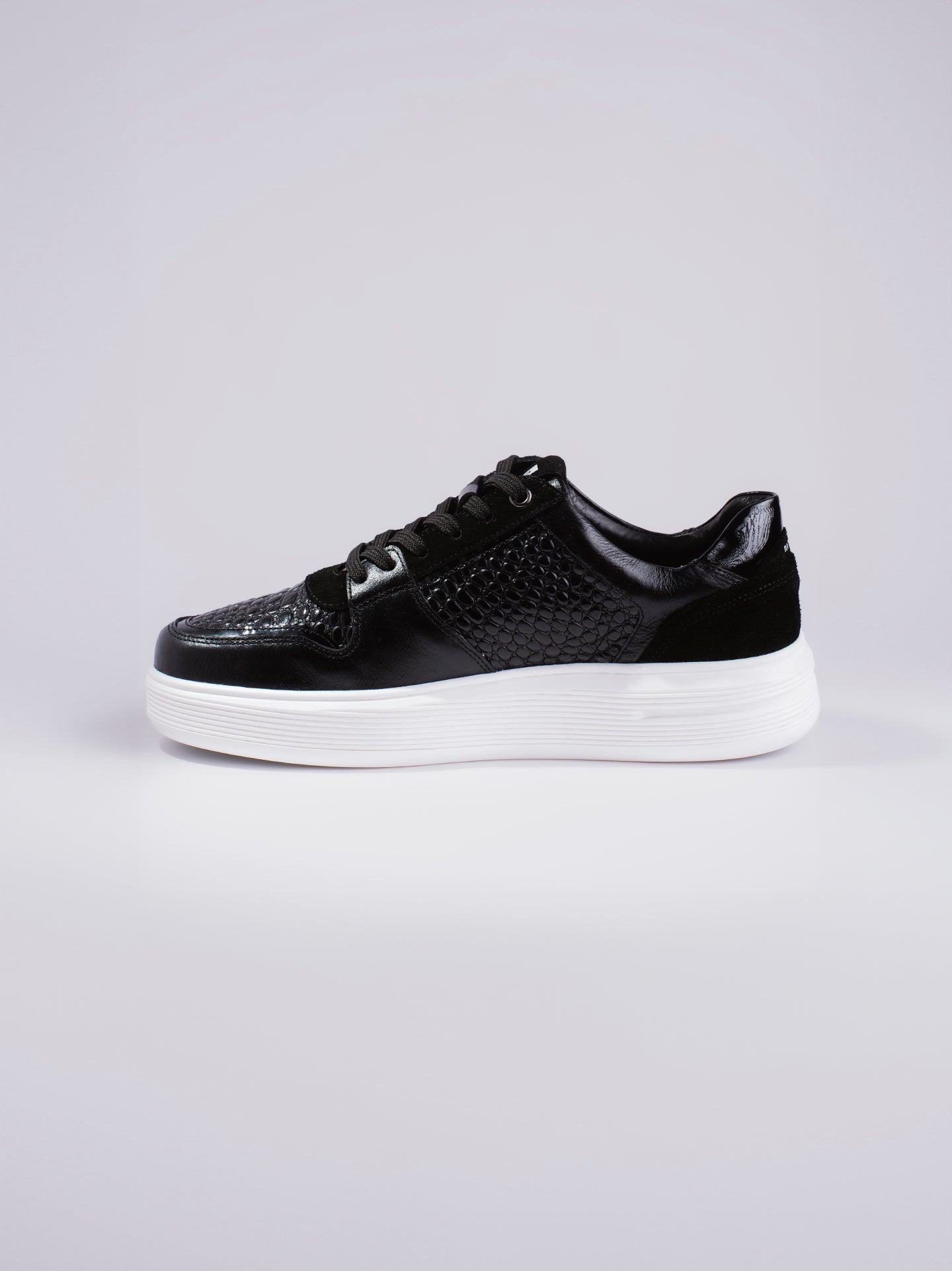 SNEAKERS PRIME - NEGRO BLANCO