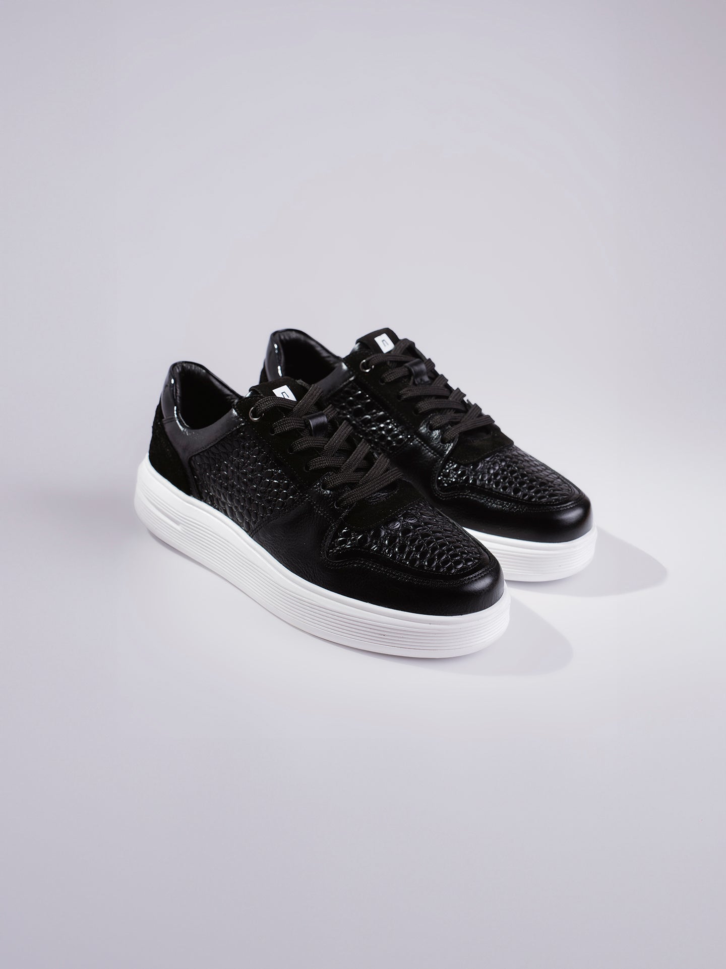 SNEAKERS PRIME - NEGRO BLANCO