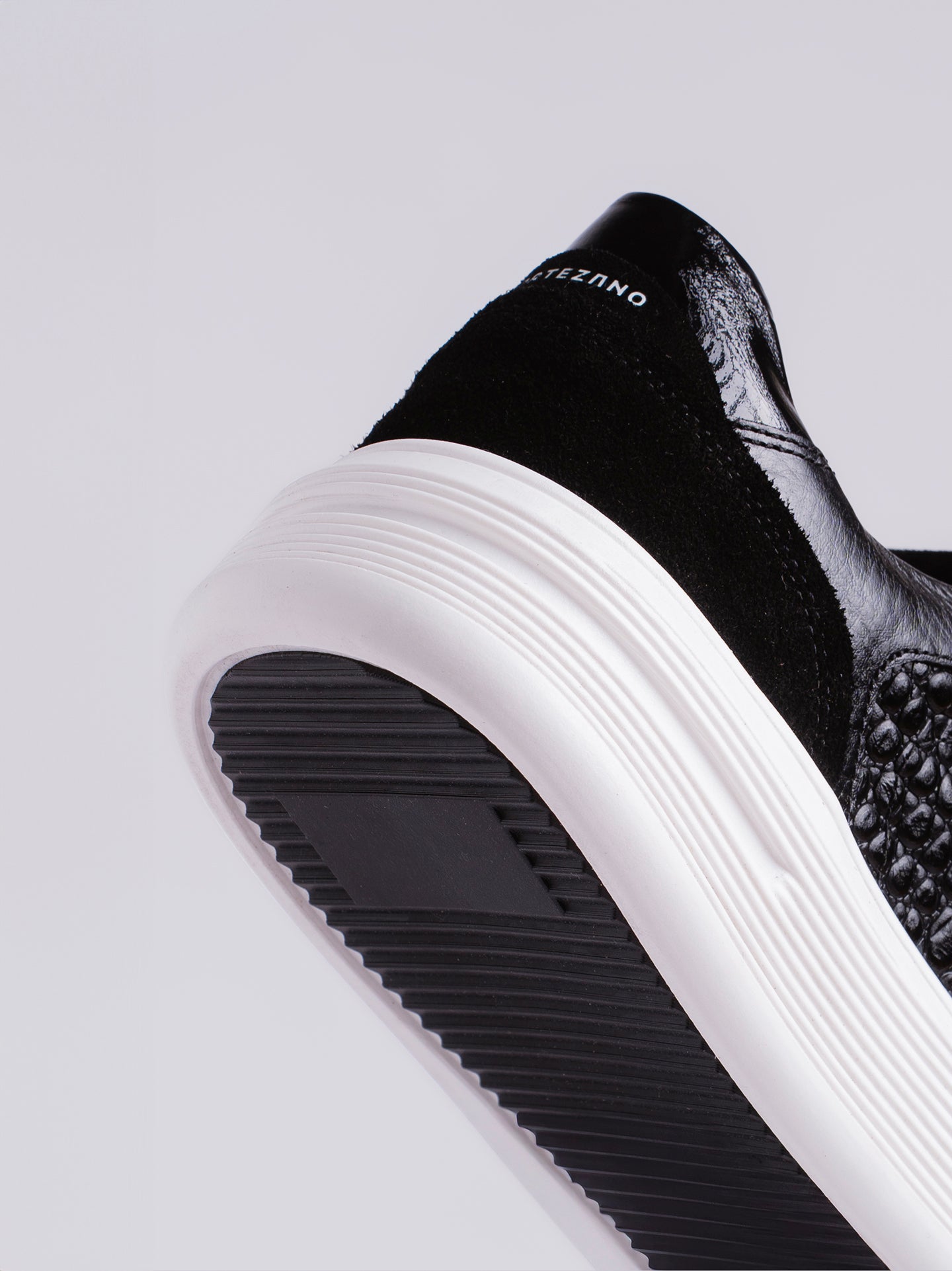 SNEAKERS PRIME - NEGRO BLANCO