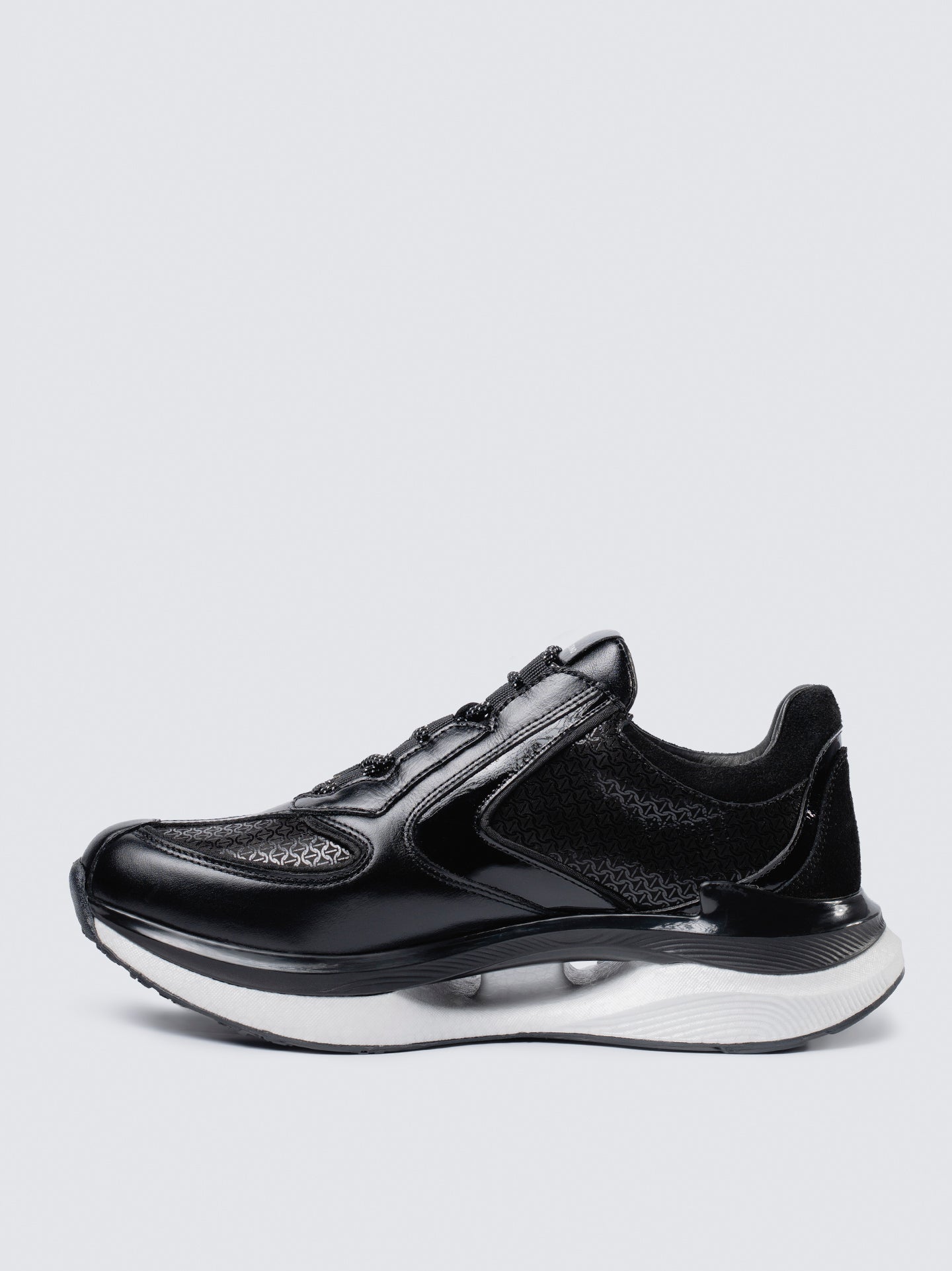 SNEAKER BLACK LABEL - NEGRO