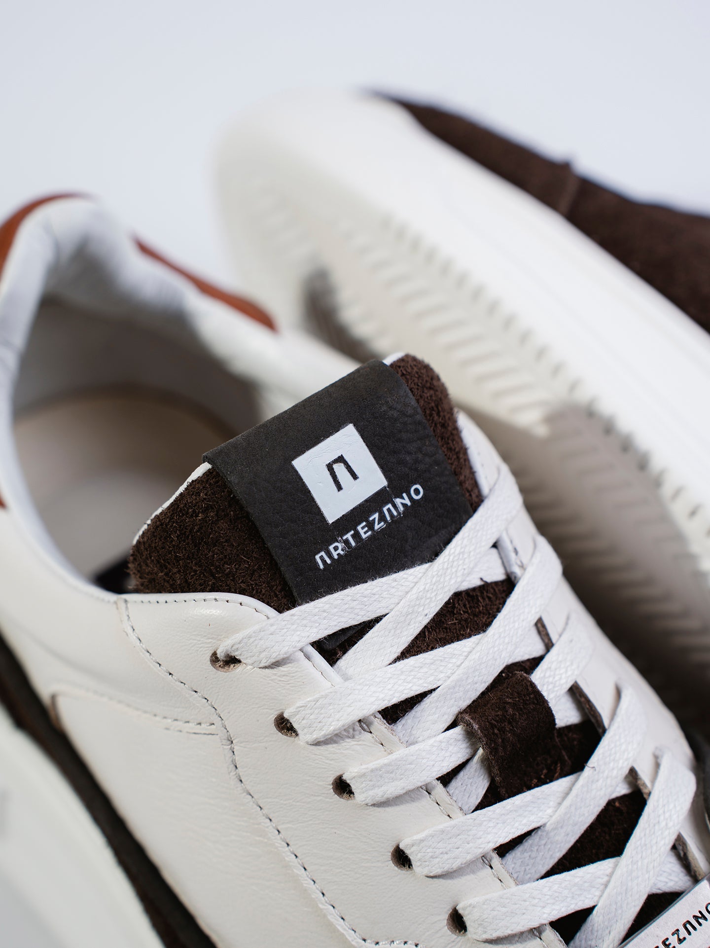 SNEAKER BREEZE - CAFÉ