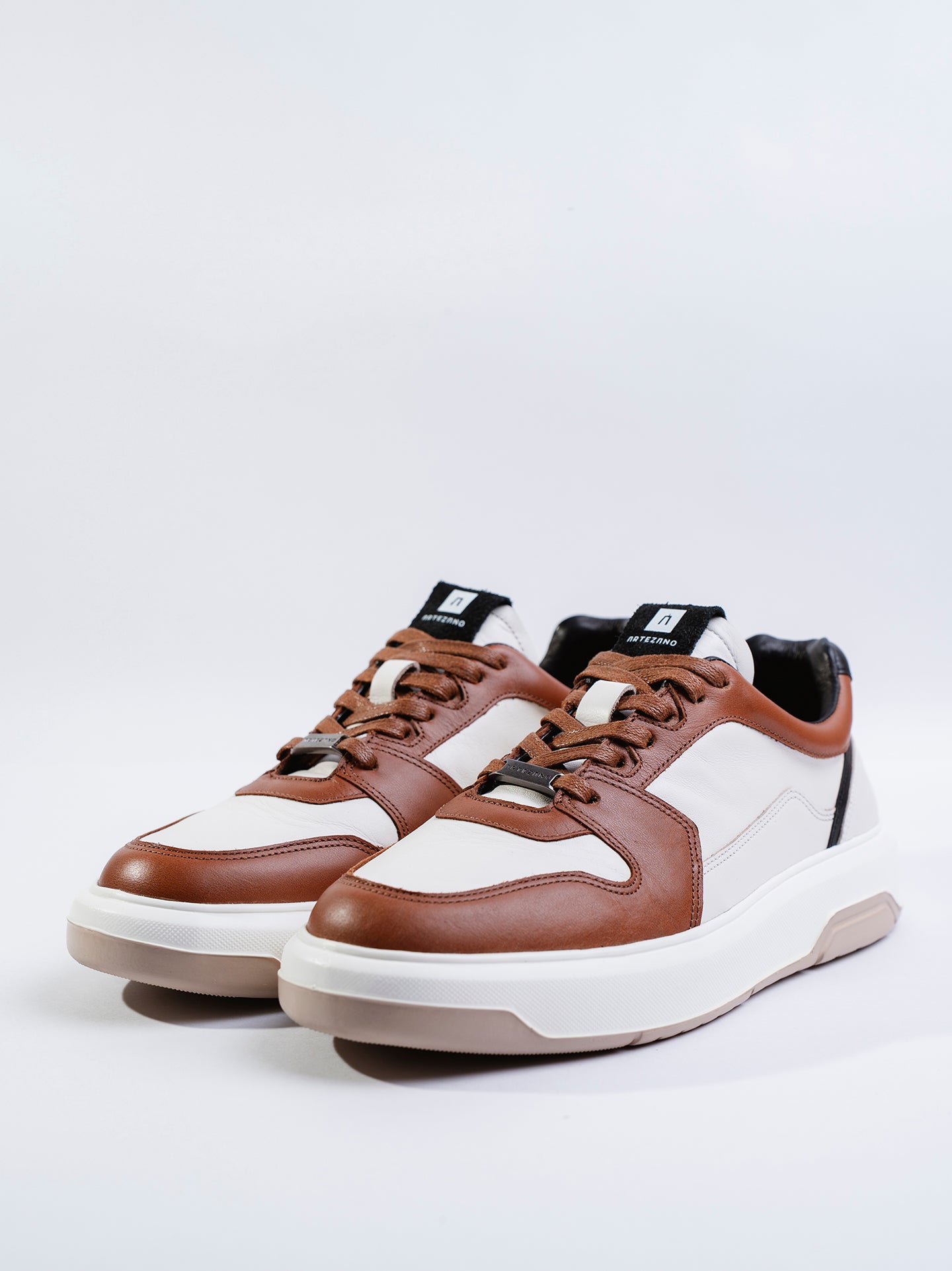 SNEAKER CLOUD - MIEL CAÑA