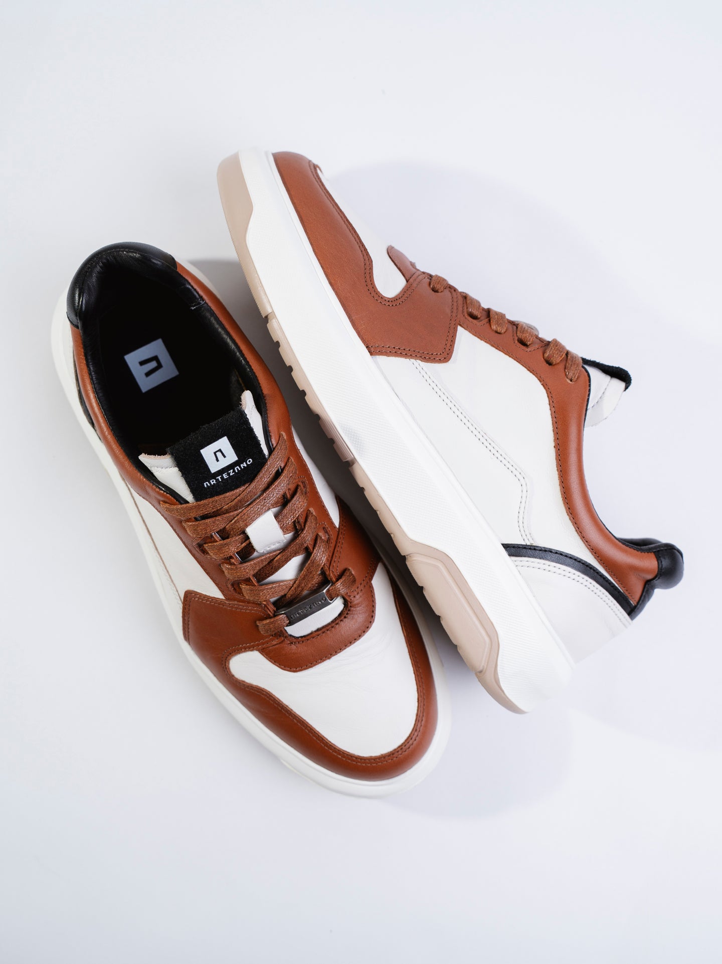 SNEAKER CLOUD - MIEL CAÑA